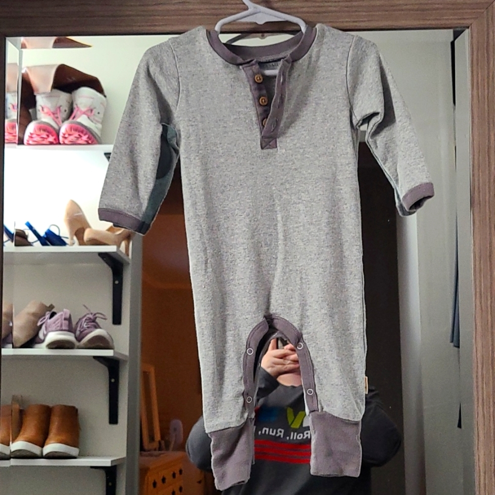 Burts bees romper